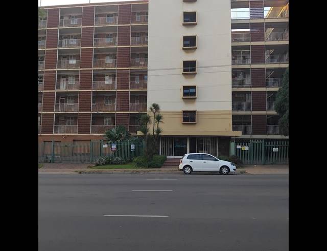 1 BEDROOM APARTMENT FOR SALE IN ARCADIA
